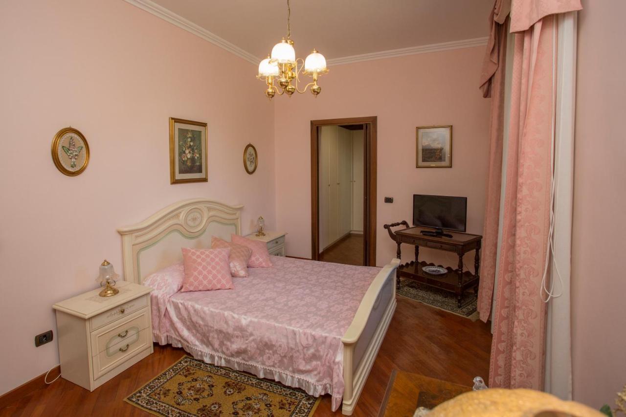 La Villa Delle Rose ローマ エクステリア 写真